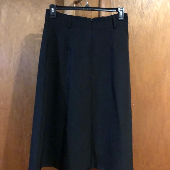 90s Style A Line Skirt - Picture 2 of 4